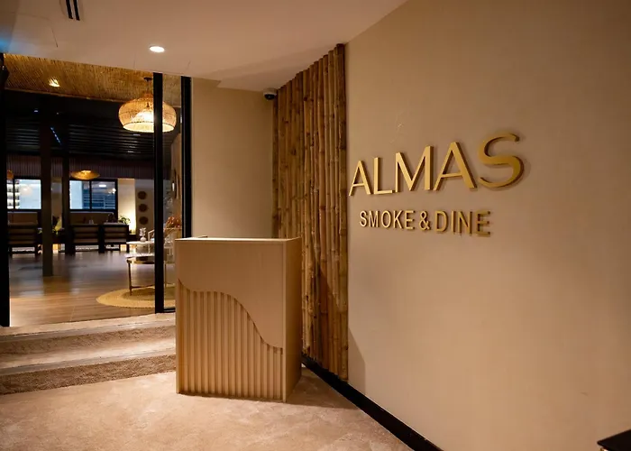 Grand Kingsgate Jaddaf Waterfront Hotel By Millennium Dubai